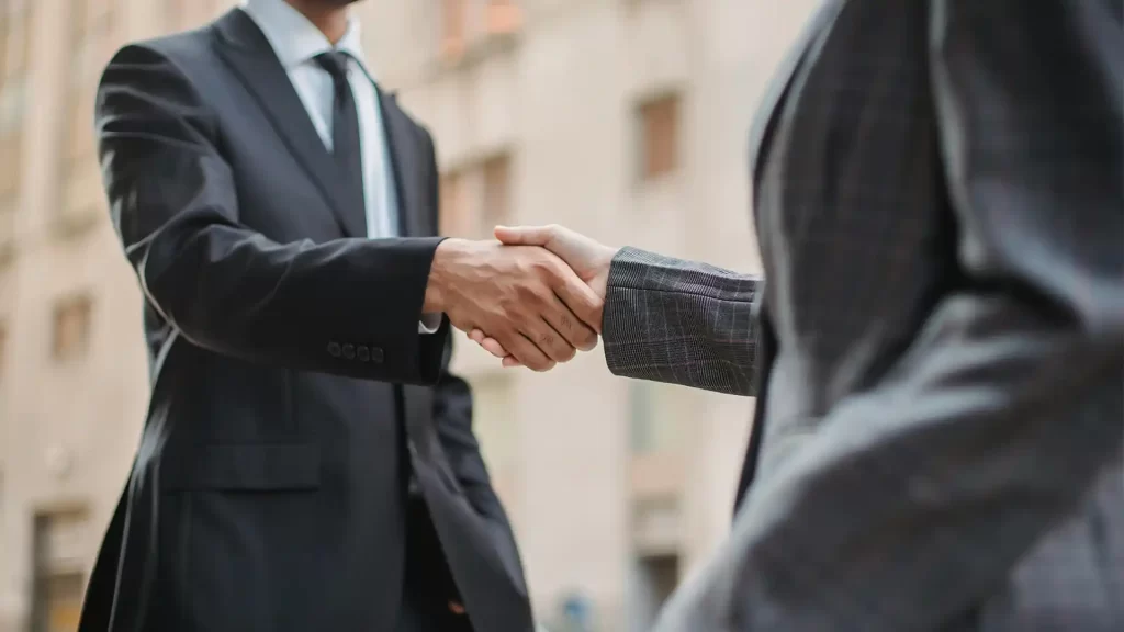 Cooperation in sales