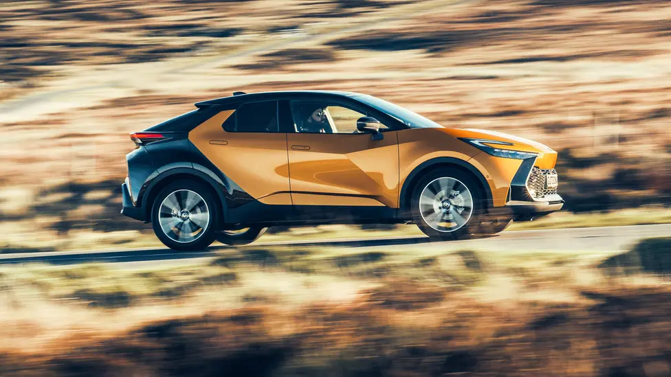تعمیر گیربکس تویوتا C-HR-بهترین تعمیرگاه تویوتا CHR در تهران-سلام گیربکس